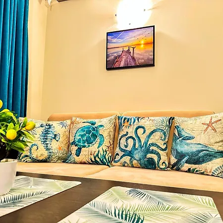 Nani -sunny Apartmán *